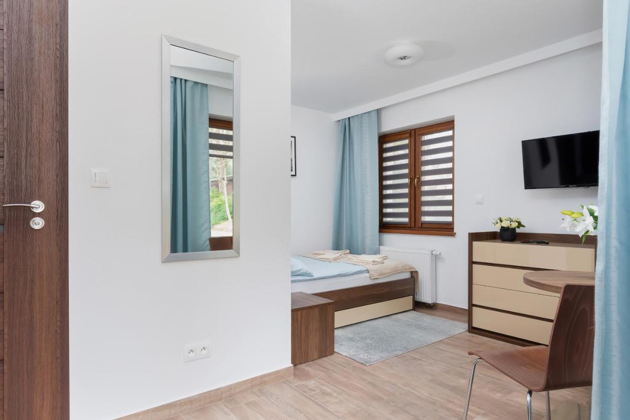 Apartamenty Krakowska นีคอร์เซ ภายนอก รูปภาพ